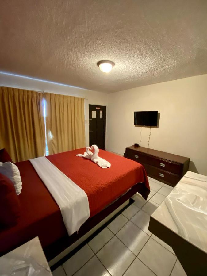 Hotel Los Altos Тіхуана Екстер'єр фото