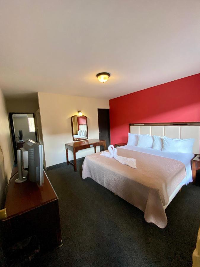 Hotel Los Altos Тіхуана Екстер'єр фото