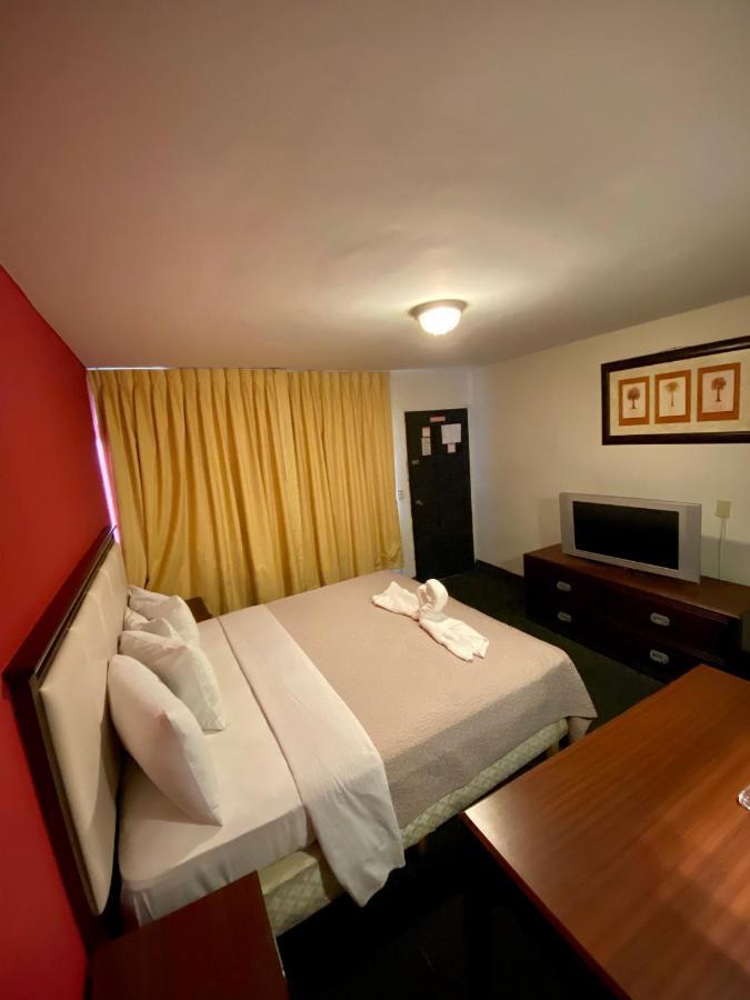 Hotel Los Altos Тіхуана Екстер'єр фото