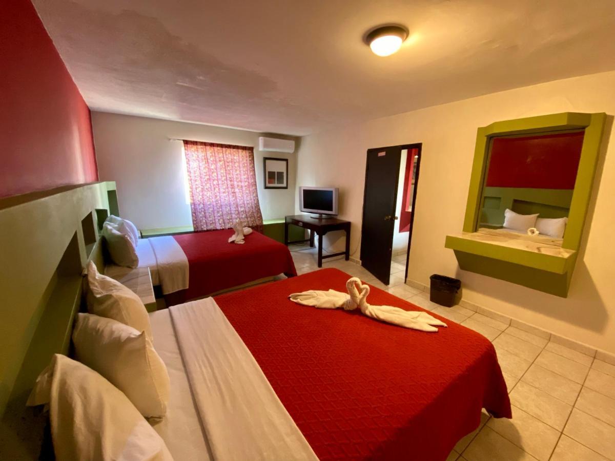 Hotel Los Altos Тіхуана Екстер'єр фото